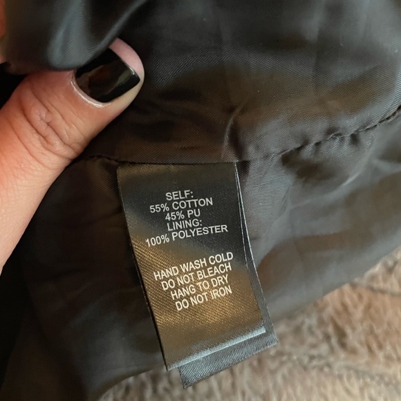 Lulu's Harley Black Vegan Leather Mini Skirt size L - Picture 7 of 9